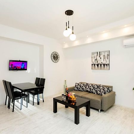 Lovely 2 Bedroom Flat Tiflis Exterior foto