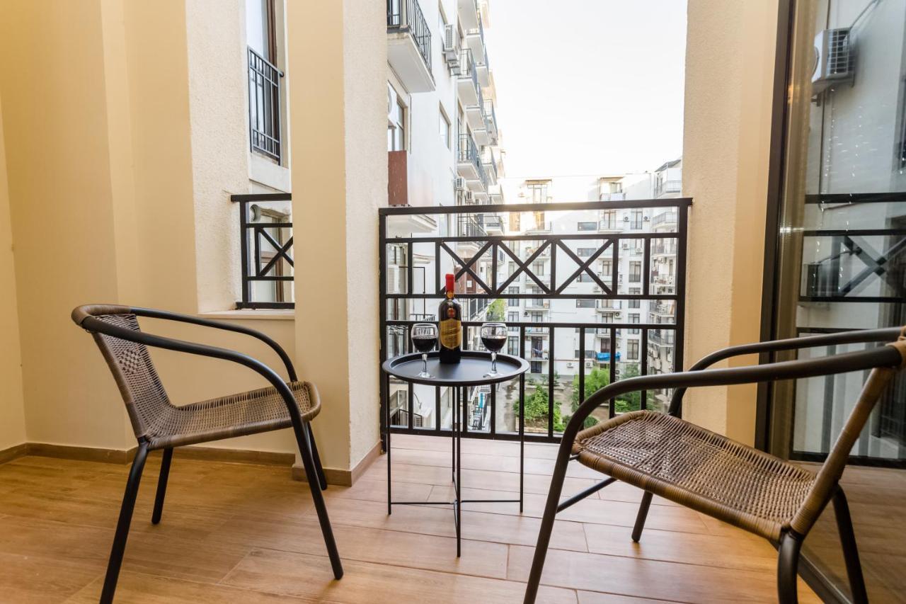 Lovely 2 Bedroom Flat Tiflis Exterior foto