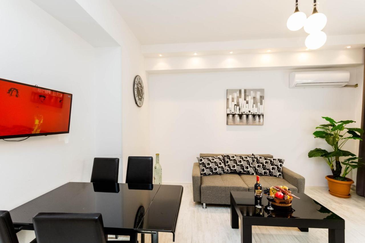 Lovely 2 Bedroom Flat Tiflis Exterior foto