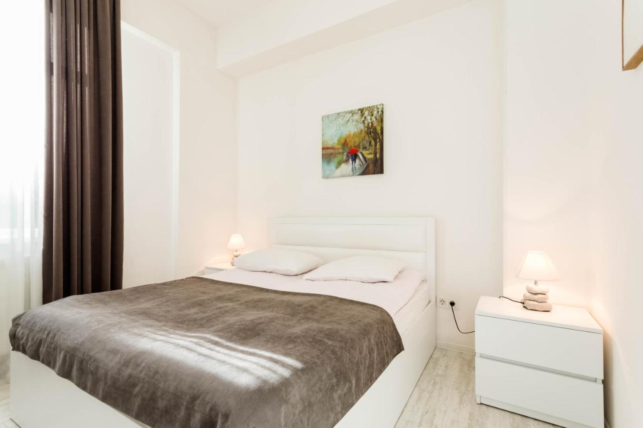 Lovely 2 Bedroom Flat Tiflis Exterior foto