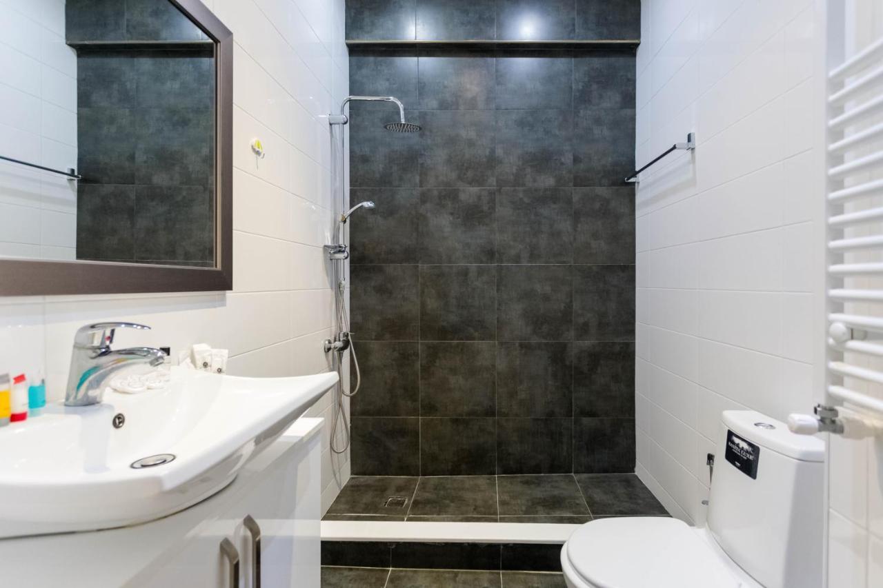 Lovely 2 Bedroom Flat Tiflis Exterior foto